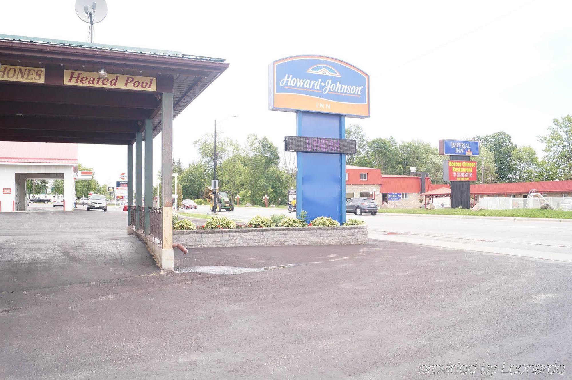 Howard Johnson By Wyndham Gananoque Kültér fotó